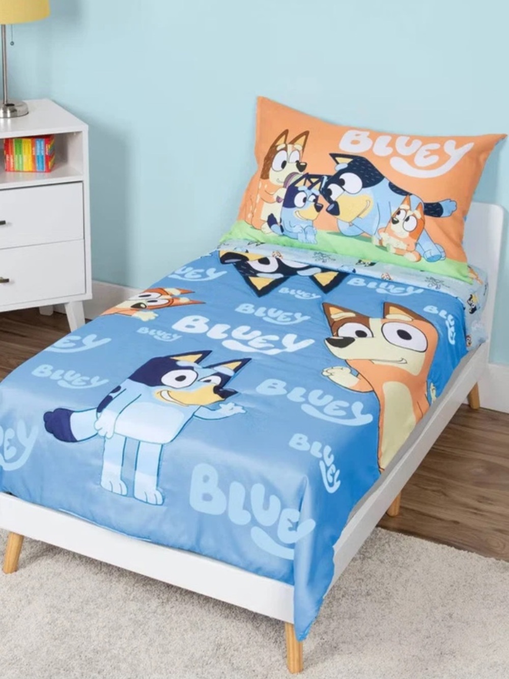 Bluey Kids' Toddler Bed Set 4 Pieces Comforter Fitted & Flat Sheet + Pillowcase